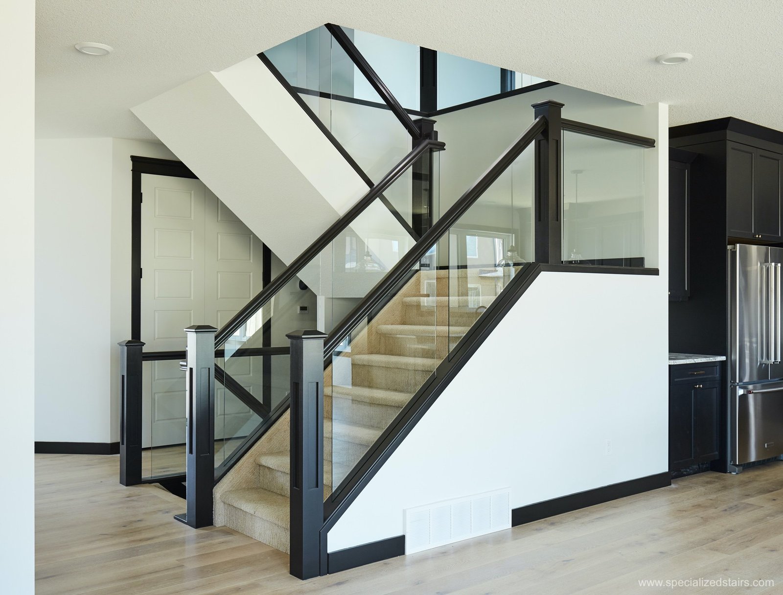 Glass Stairs Railing - Image 5